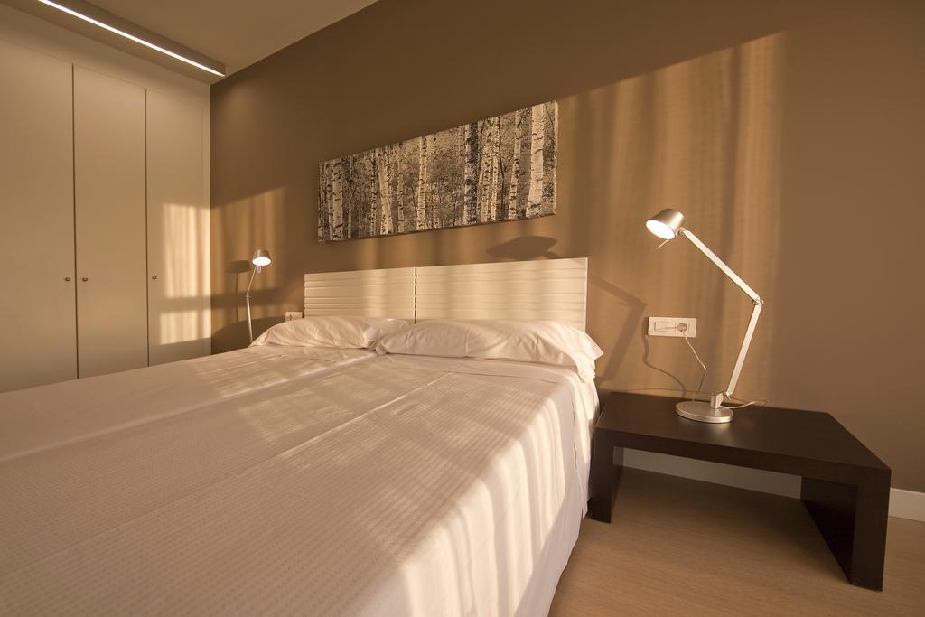 Apartamentos Irenaz Βιτόρια-Γκαστέις Εξωτερικό φωτογραφία