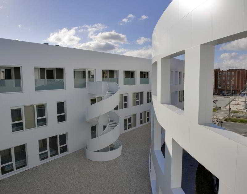 Apartamentos Irenaz Βιτόρια-Γκαστέις Εξωτερικό φωτογραφία